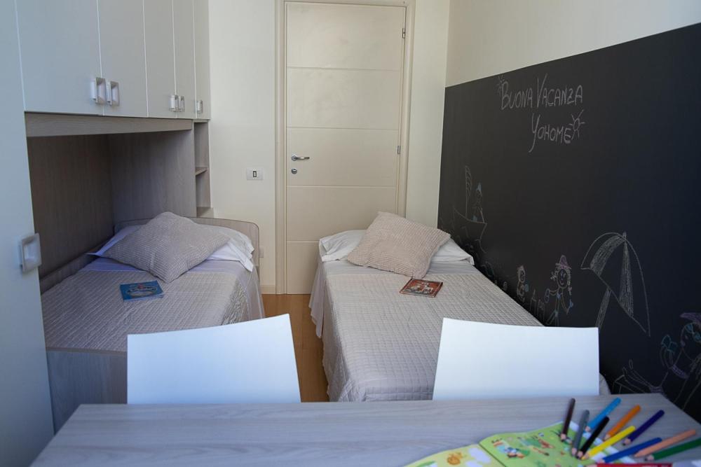 Zara D'Amare A Pesaro 10 Metri Dalla Spiaggia By Yohome 外观 照片