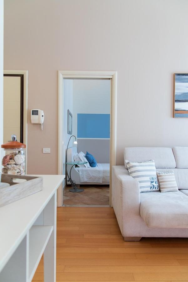 Zara D'Amare A Pesaro 10 Metri Dalla Spiaggia By Yohome 外观 照片
